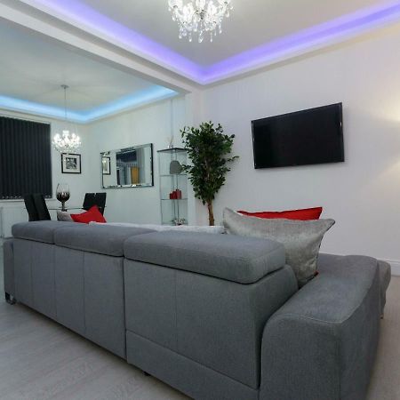 Ivy House Villa Leeds  Exterior photo